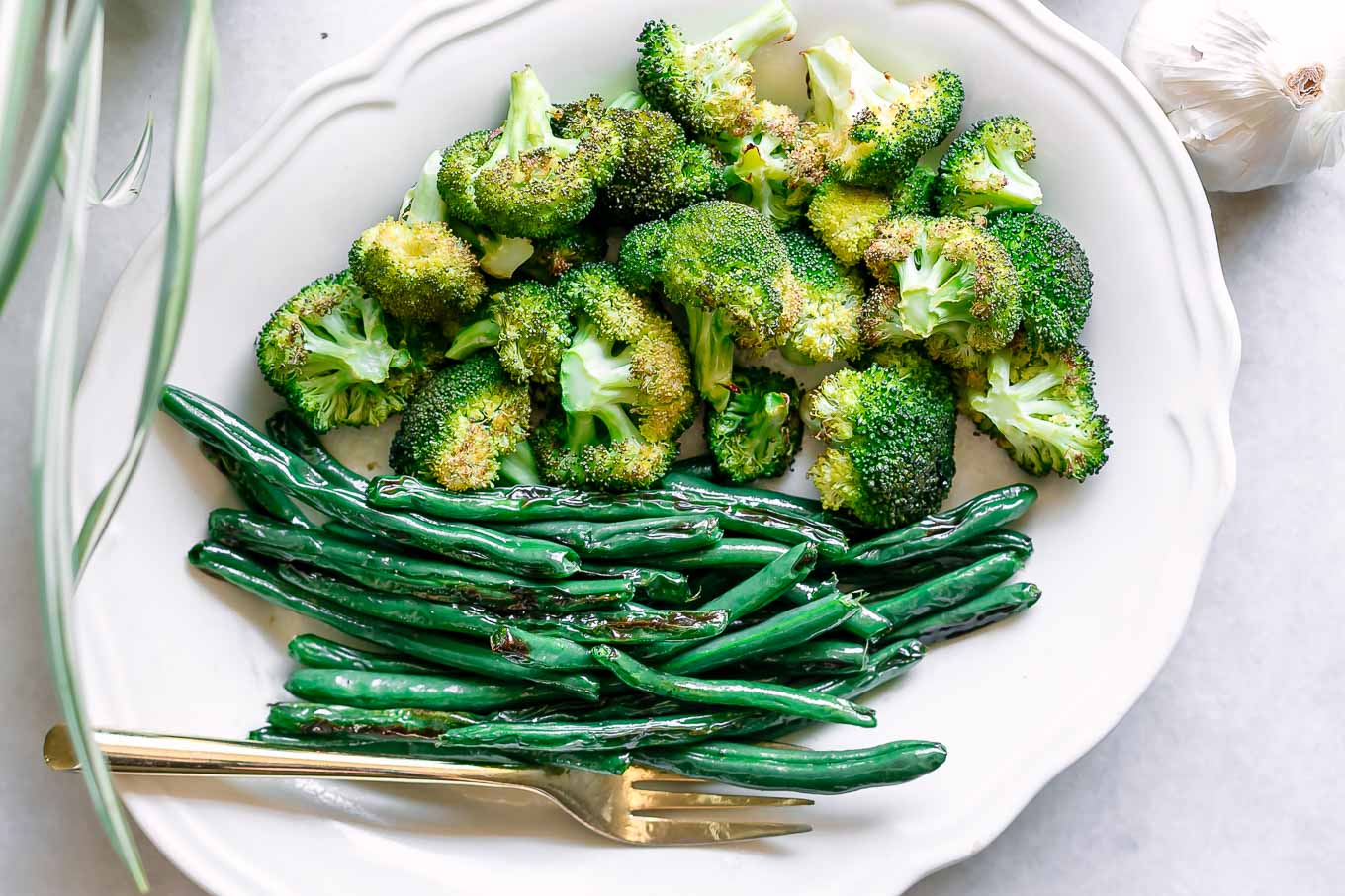 how-to-roast-green-beans-and-broccoli