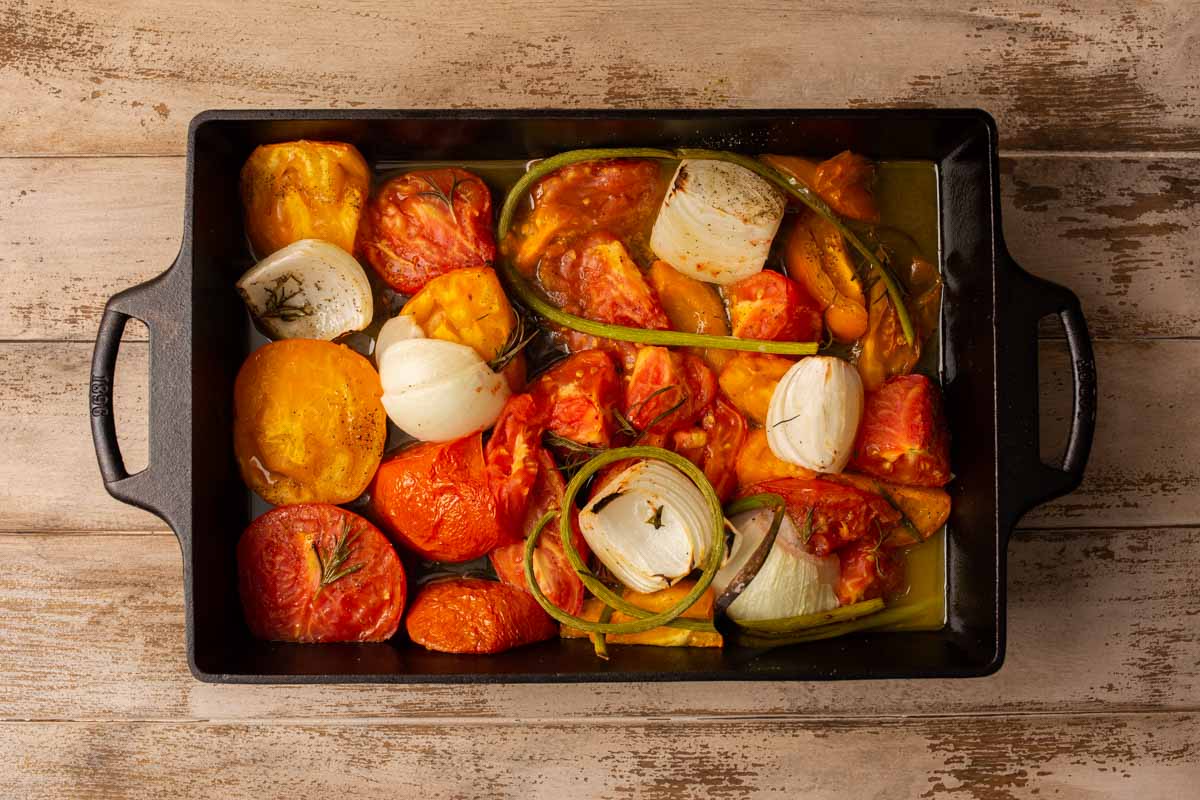 how-to-roast-heirloom-tomatoes-in-oven