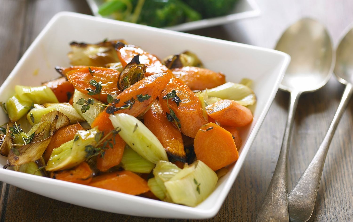 how-to-roast-leeks-and-carrots