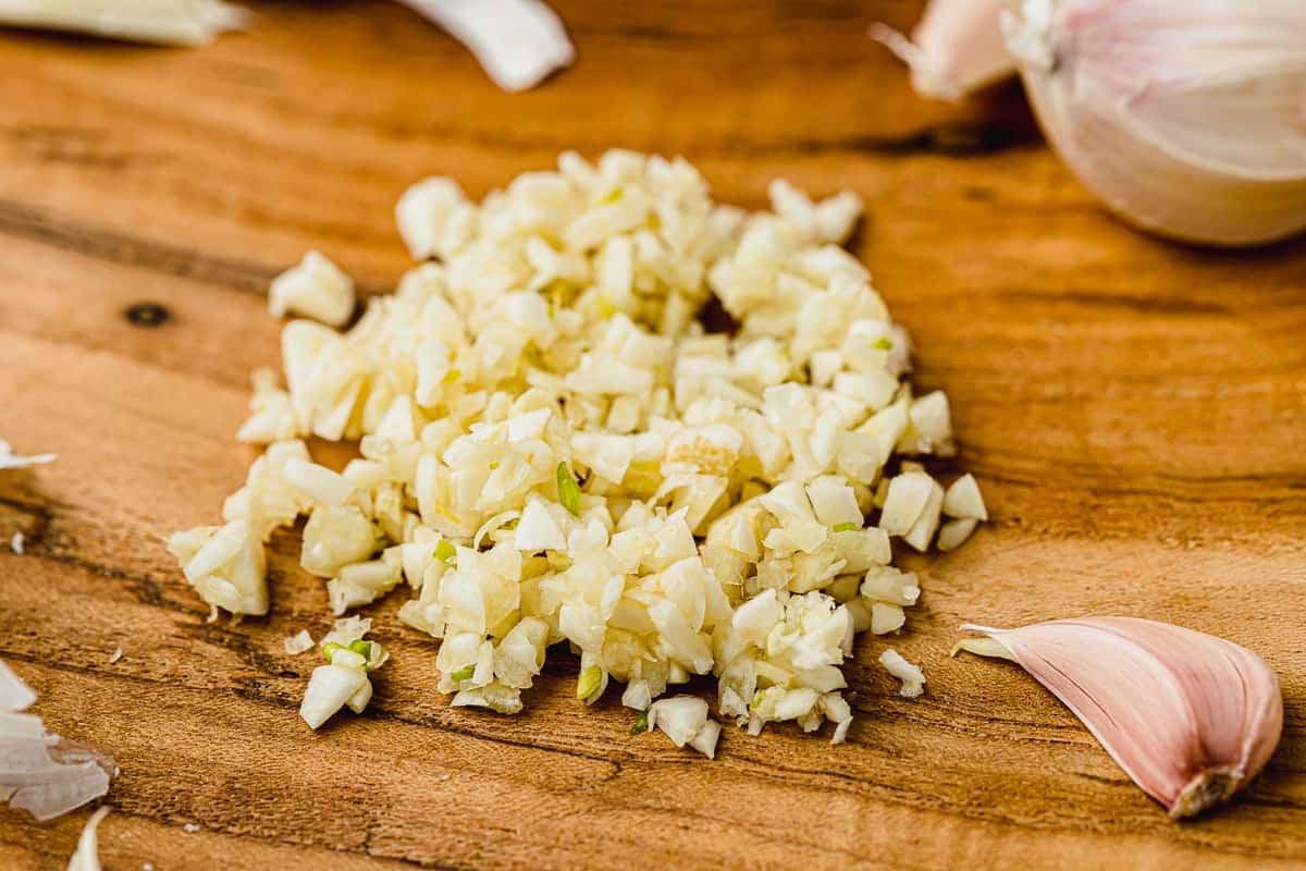 how-to-roast-minced-garlic