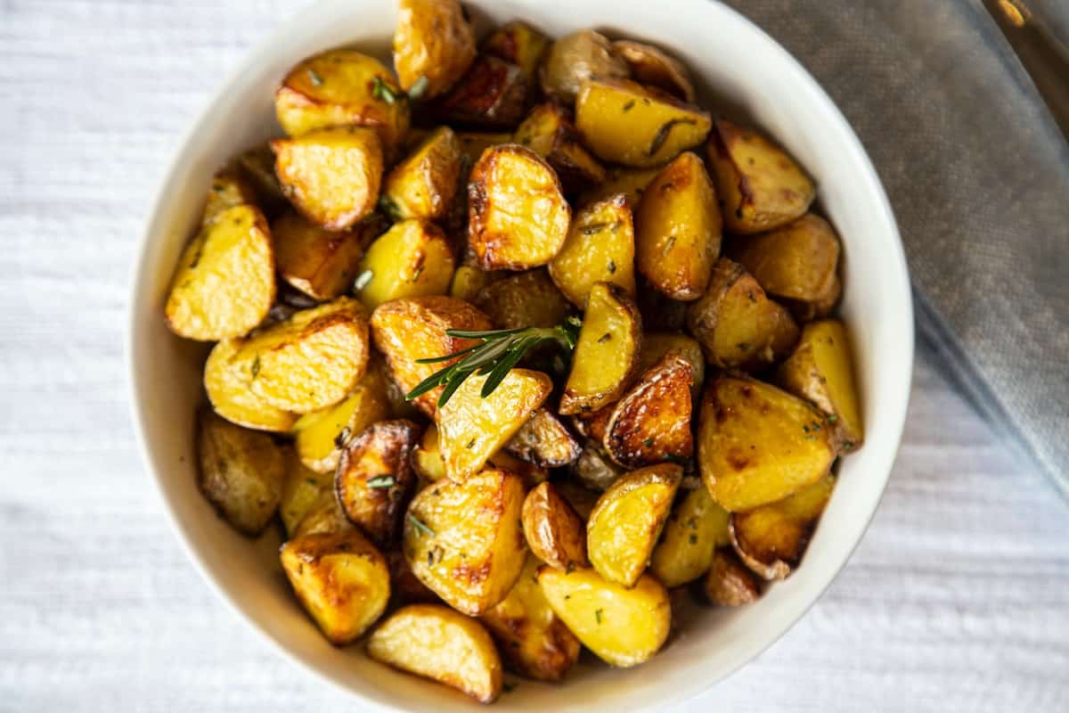 how-to-roast-mini-gold-potatoes