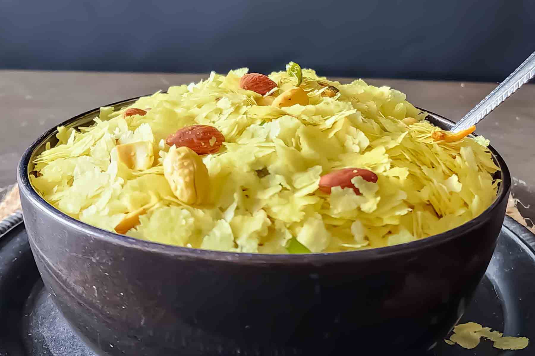 how-to-roast-poha-in-microwave