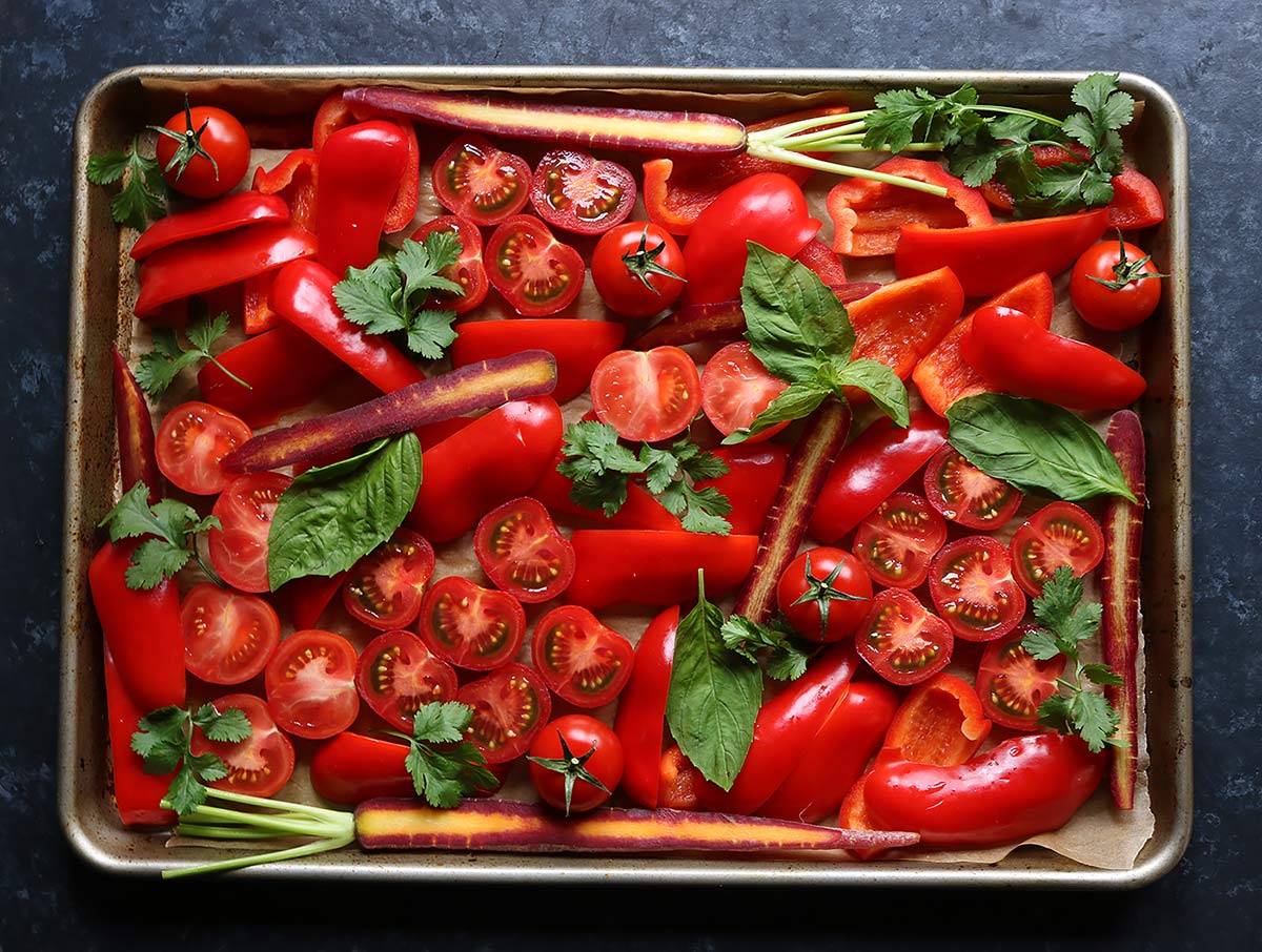 how-to-roast-red-peppers-and-tomatoes