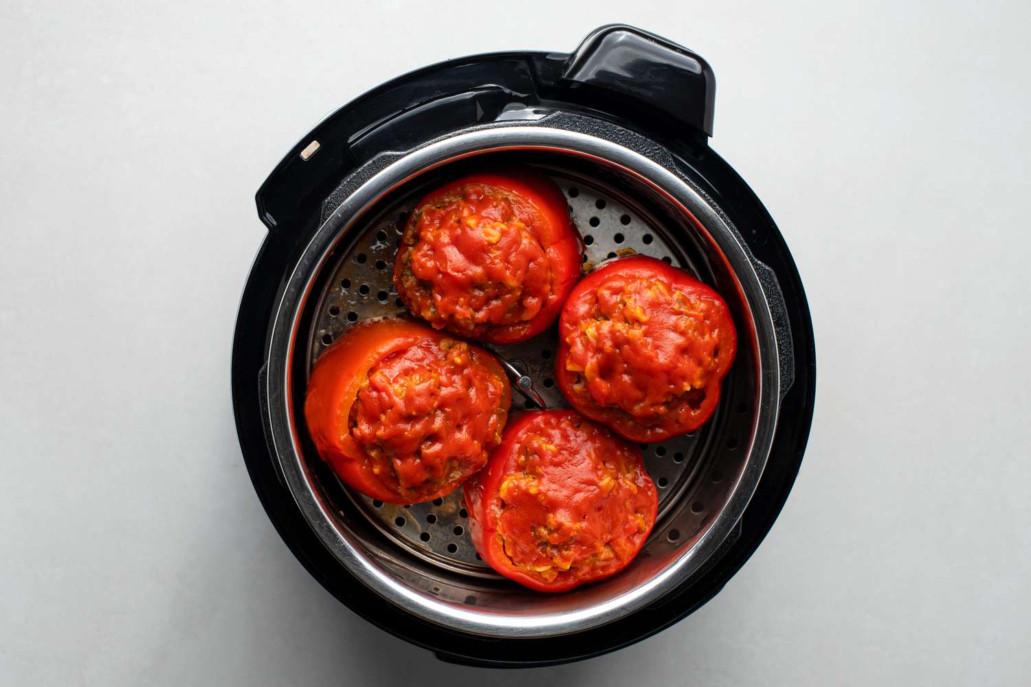 how-to-roast-red-peppers-in-instant-pot