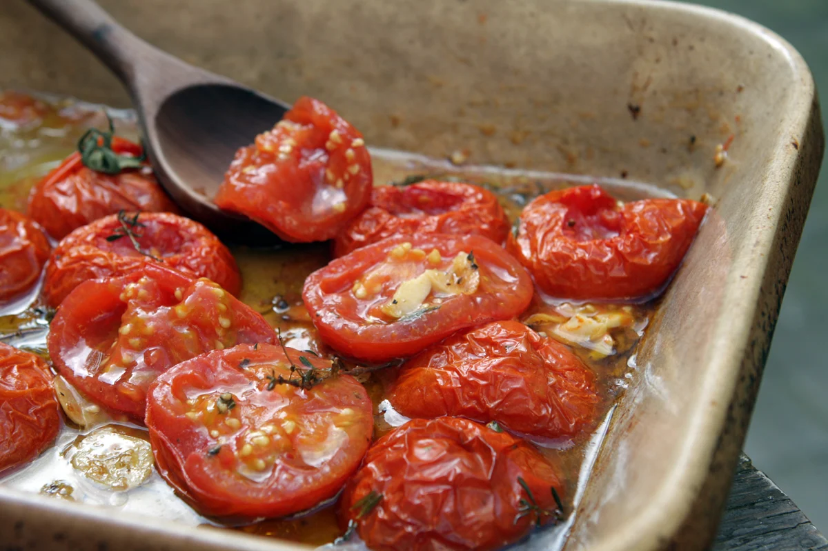 how-to-roast-tomatoes-lebowitz