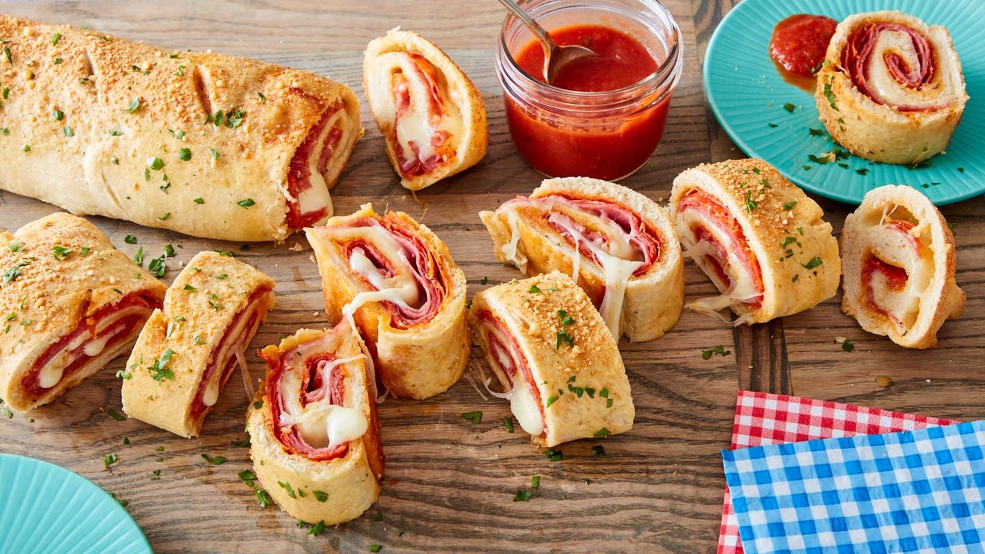 how-to-roll-out-stromboli