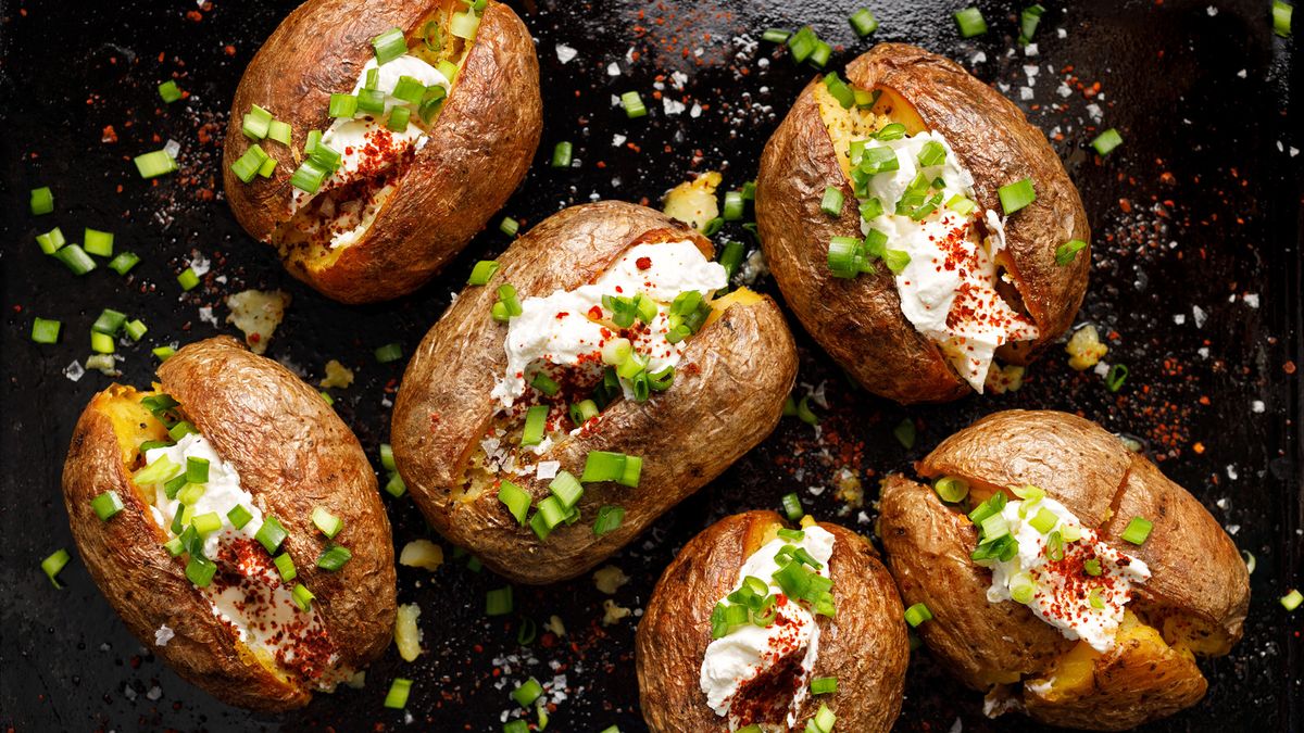 how-to-safely-eat-leftover-baked-potato