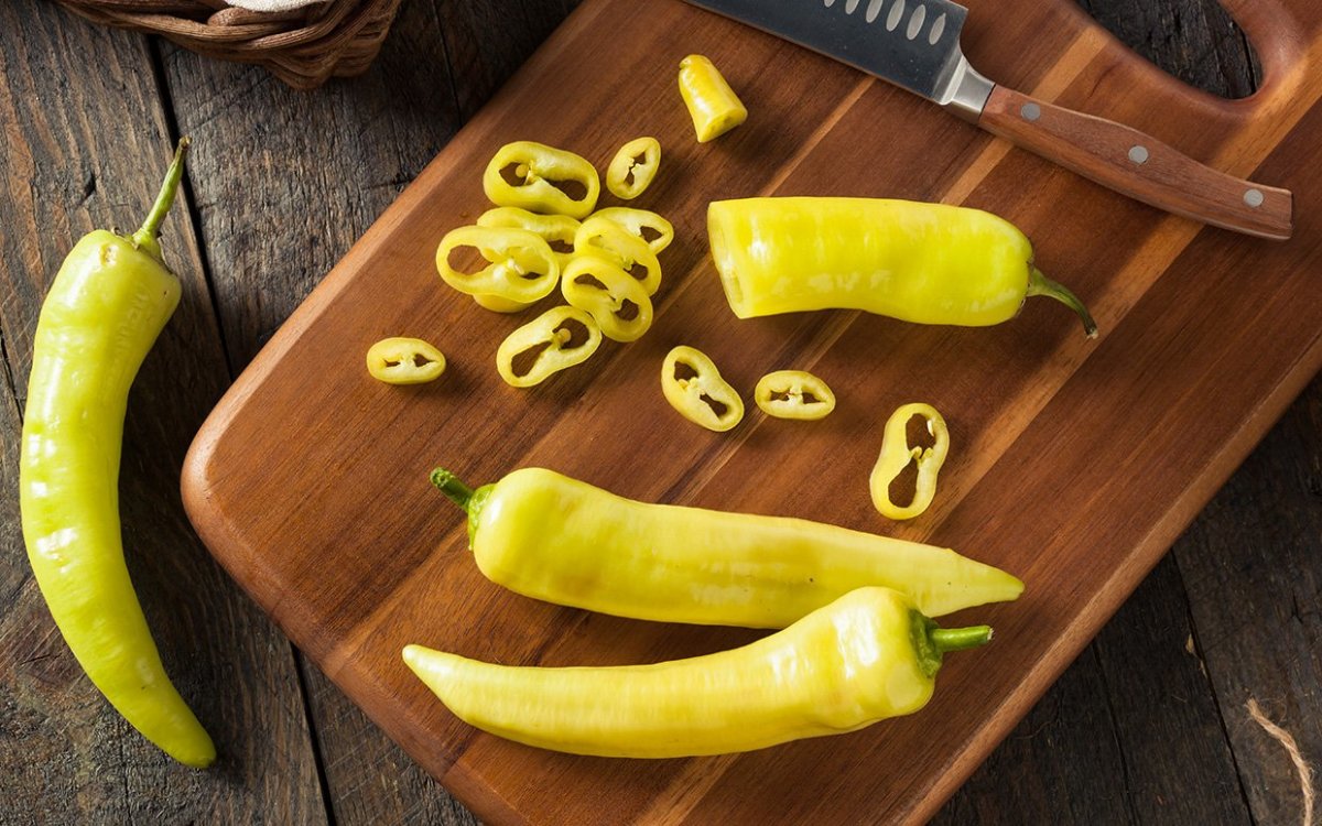 how-to-saute-sweet-banana-peppers
