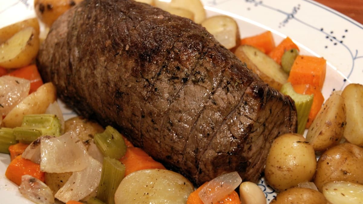 how-to-sear-a-beef-roast-in-the-oven