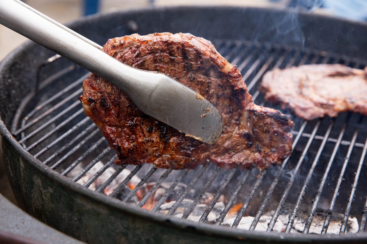 how-to-sear-a-ribeye-steak-on-grill