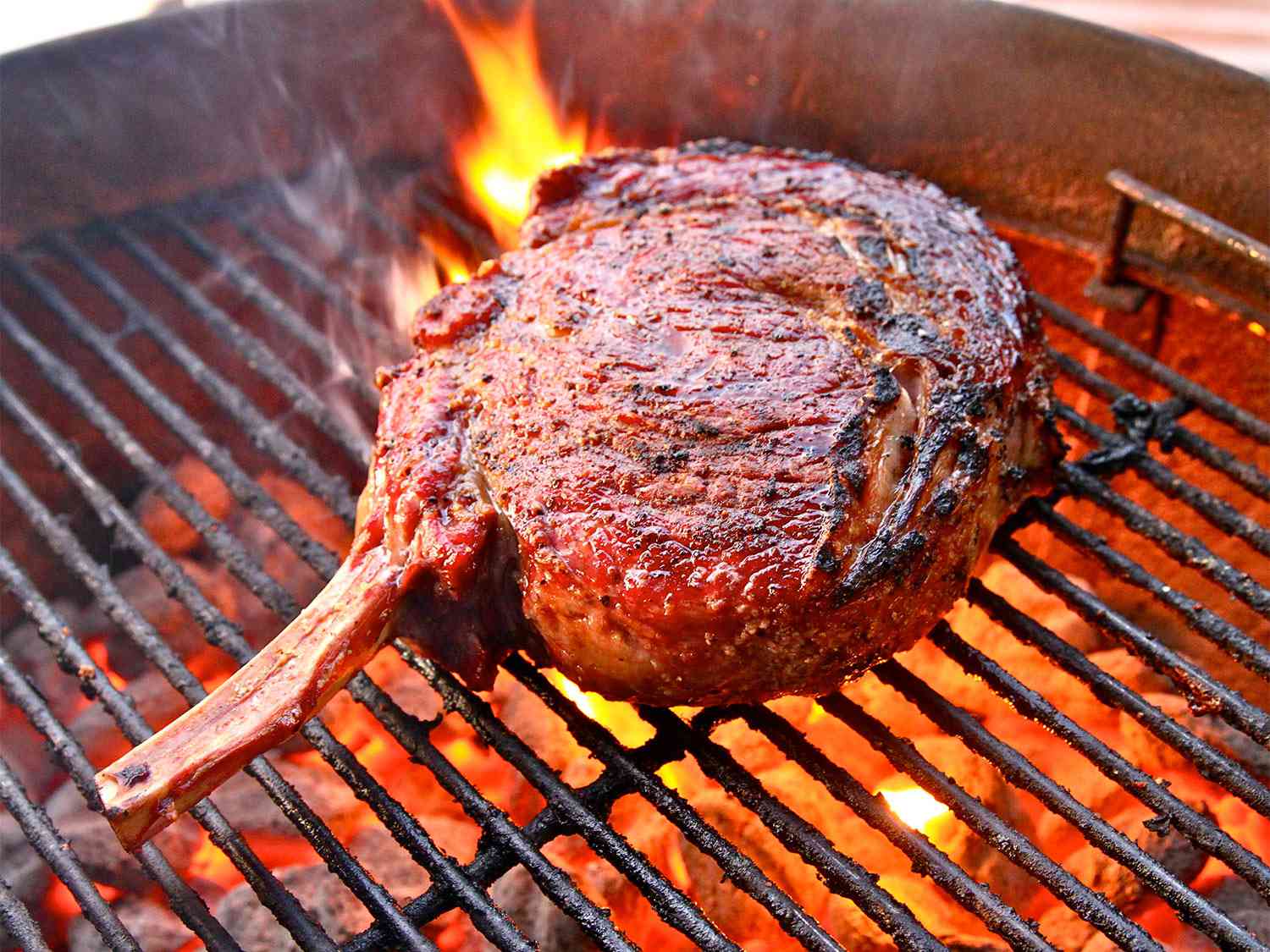 how-to-sear-a-steak-on-a-grill
