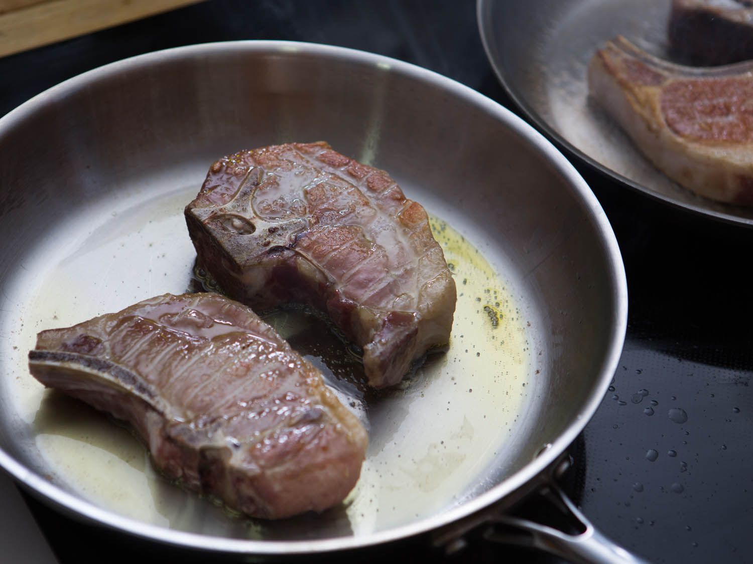 how-to-sear-beef-oil