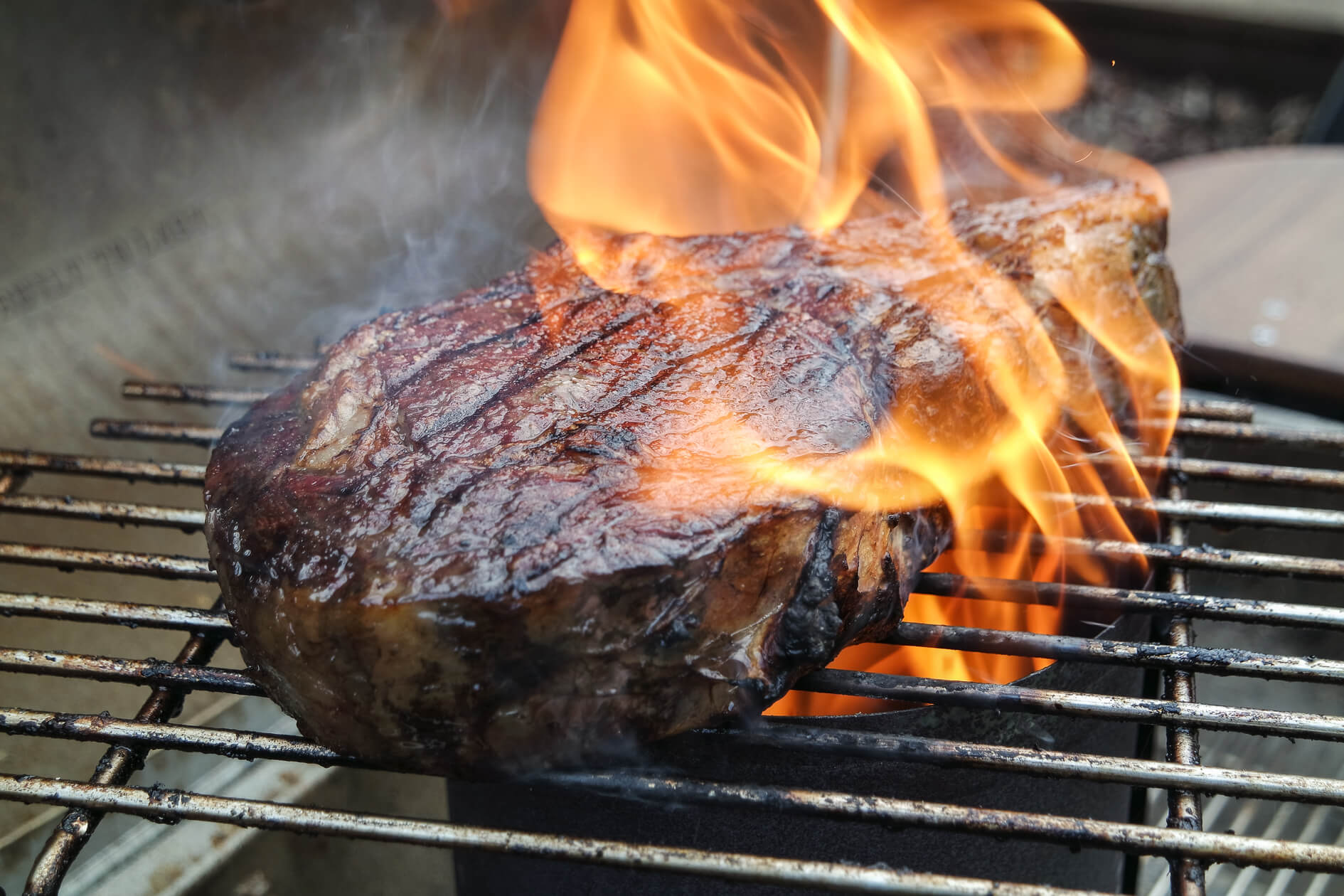 Mastering the Art of Searing Steaks on a Gas Grill