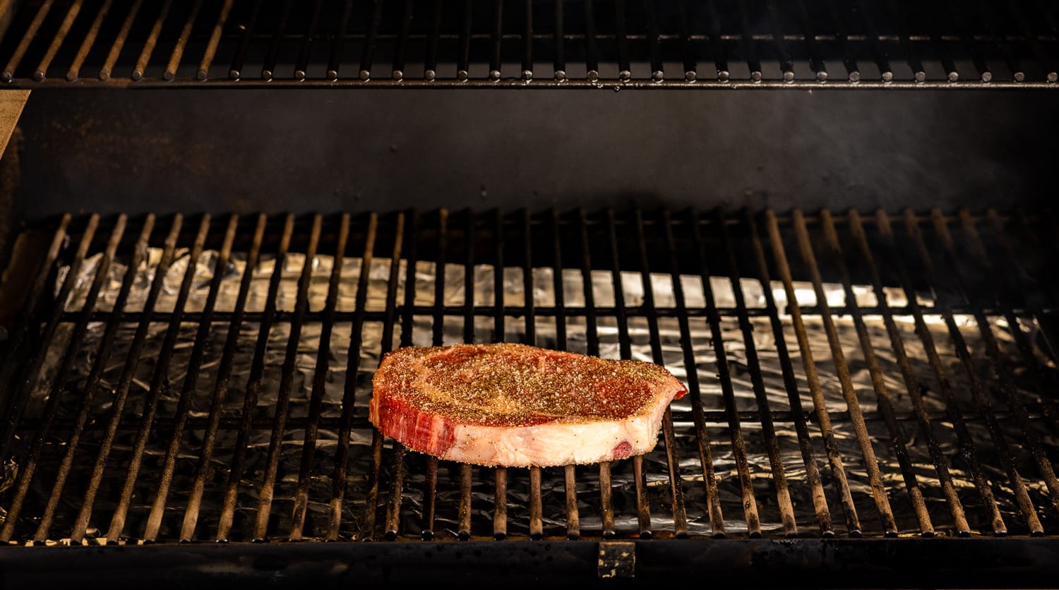 Pellet shop grill sear