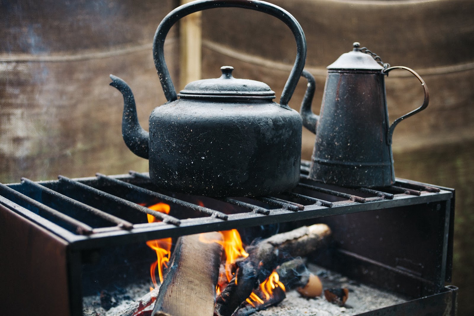 how-to-season-a-cast-iron-kettle