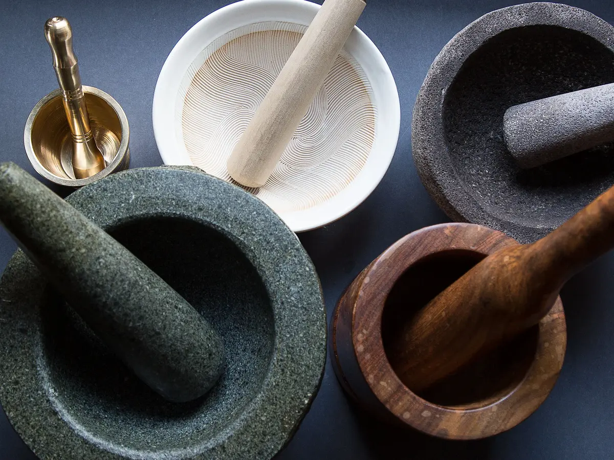 how-to-season-a-stone-mortar-and-pestle