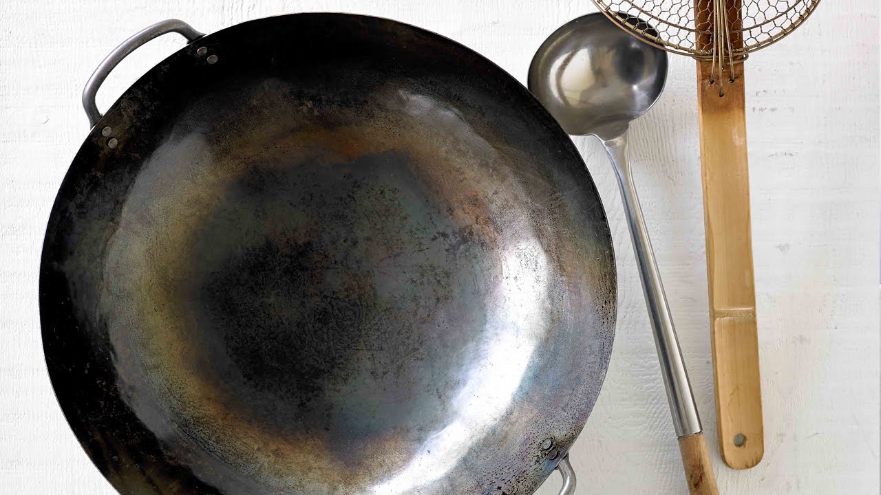 how-to-season-an-iron-wok