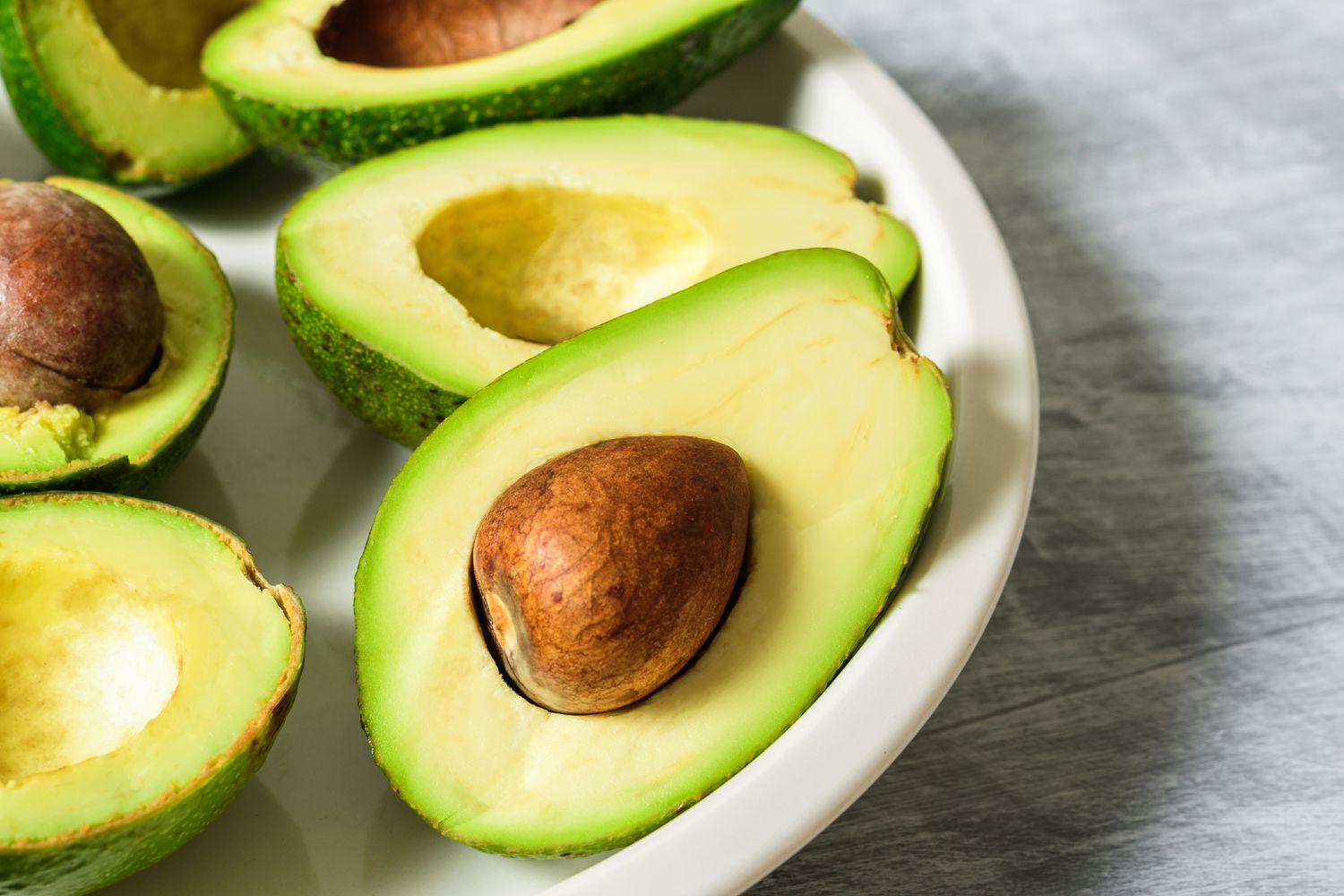 how-to-season-avocado
