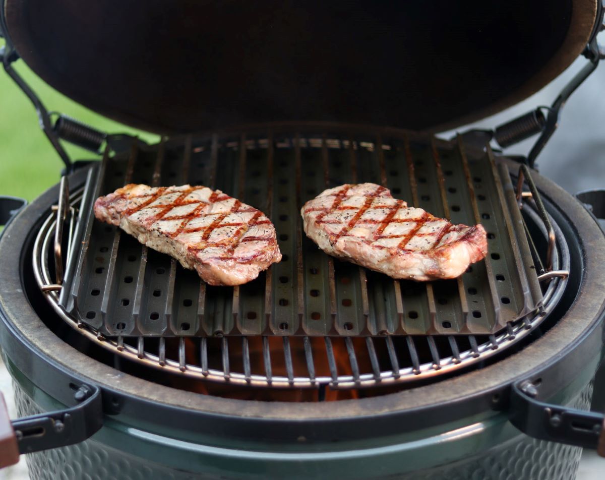 how-to-season-bbq-grill-grates