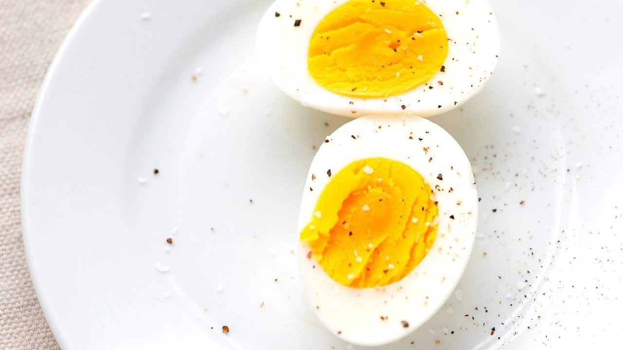 how-to-season-boiled-eggs