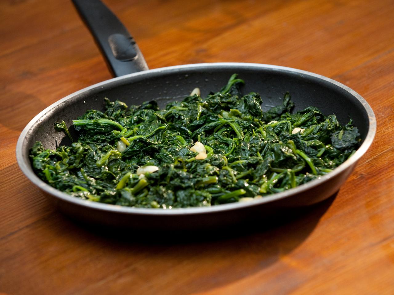 How To Season Boiled Spinach