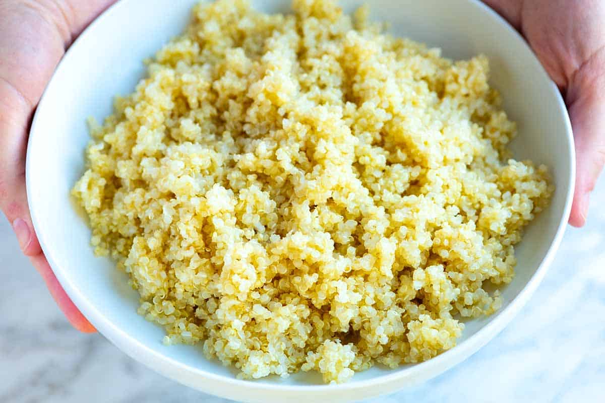 how-to-season-cooked-quinoa