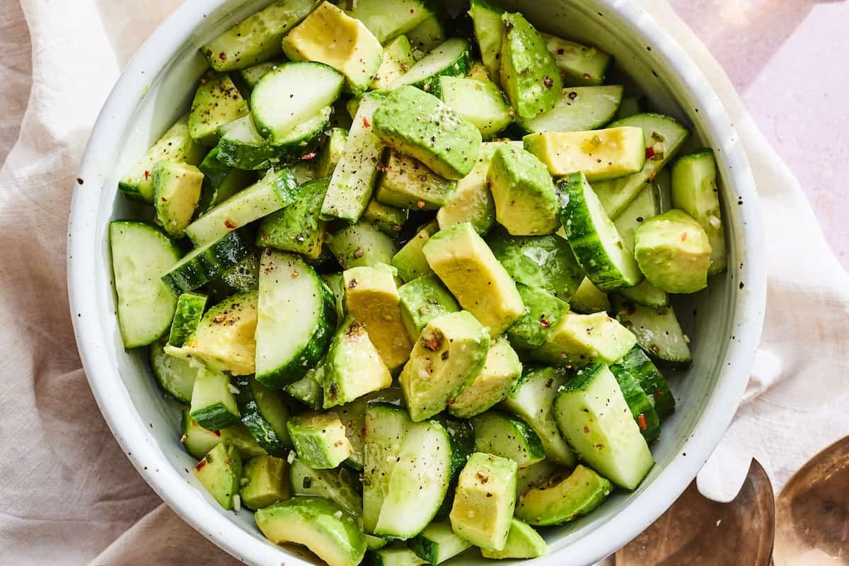 how-to-season-cucumber-salad