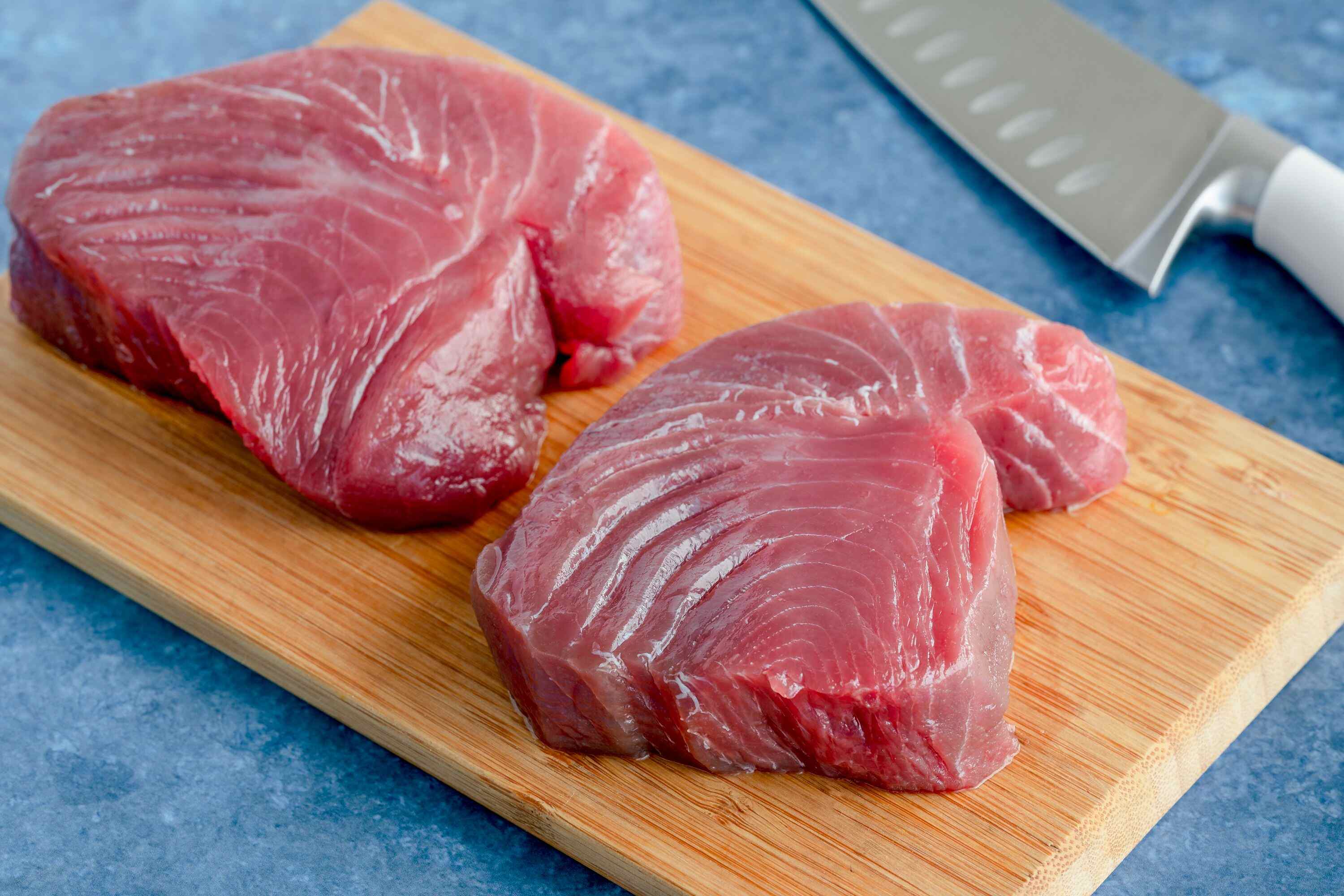 how-to-season-fresh-tuna-steaks