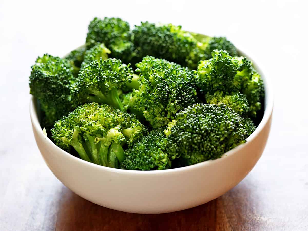 how-to-season-microwave-broccoli