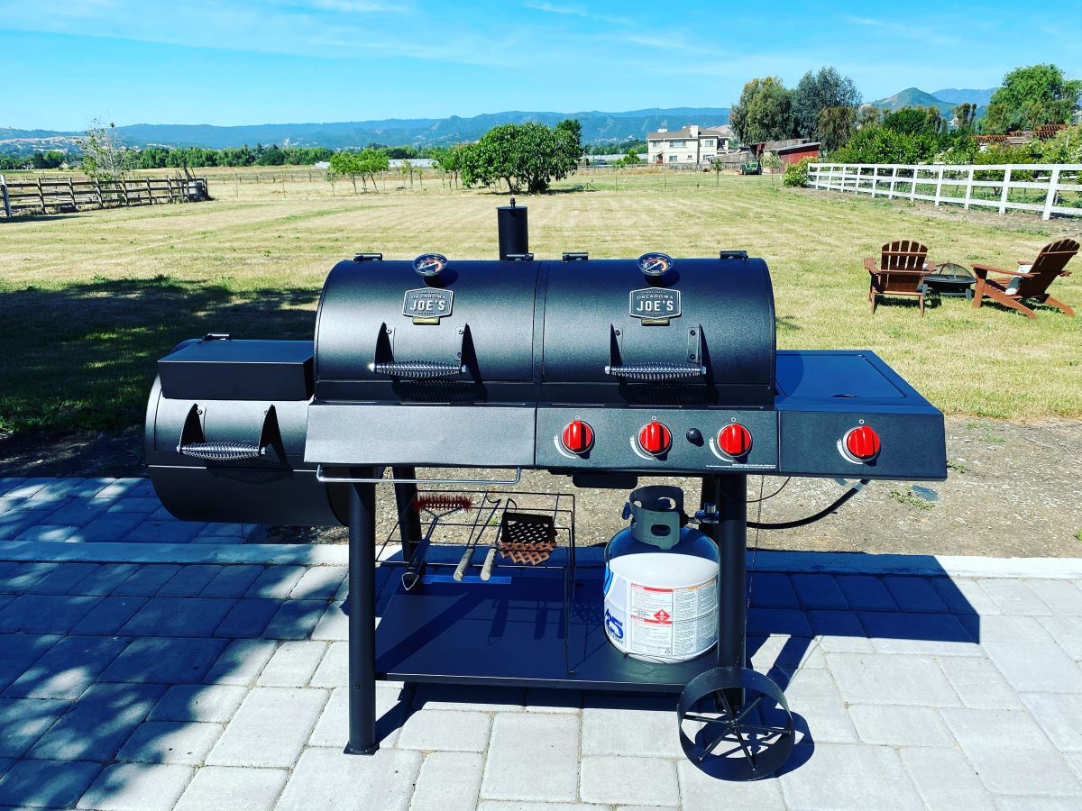 how-to-season-oklahoma-joe-longhorn-smoker-grill