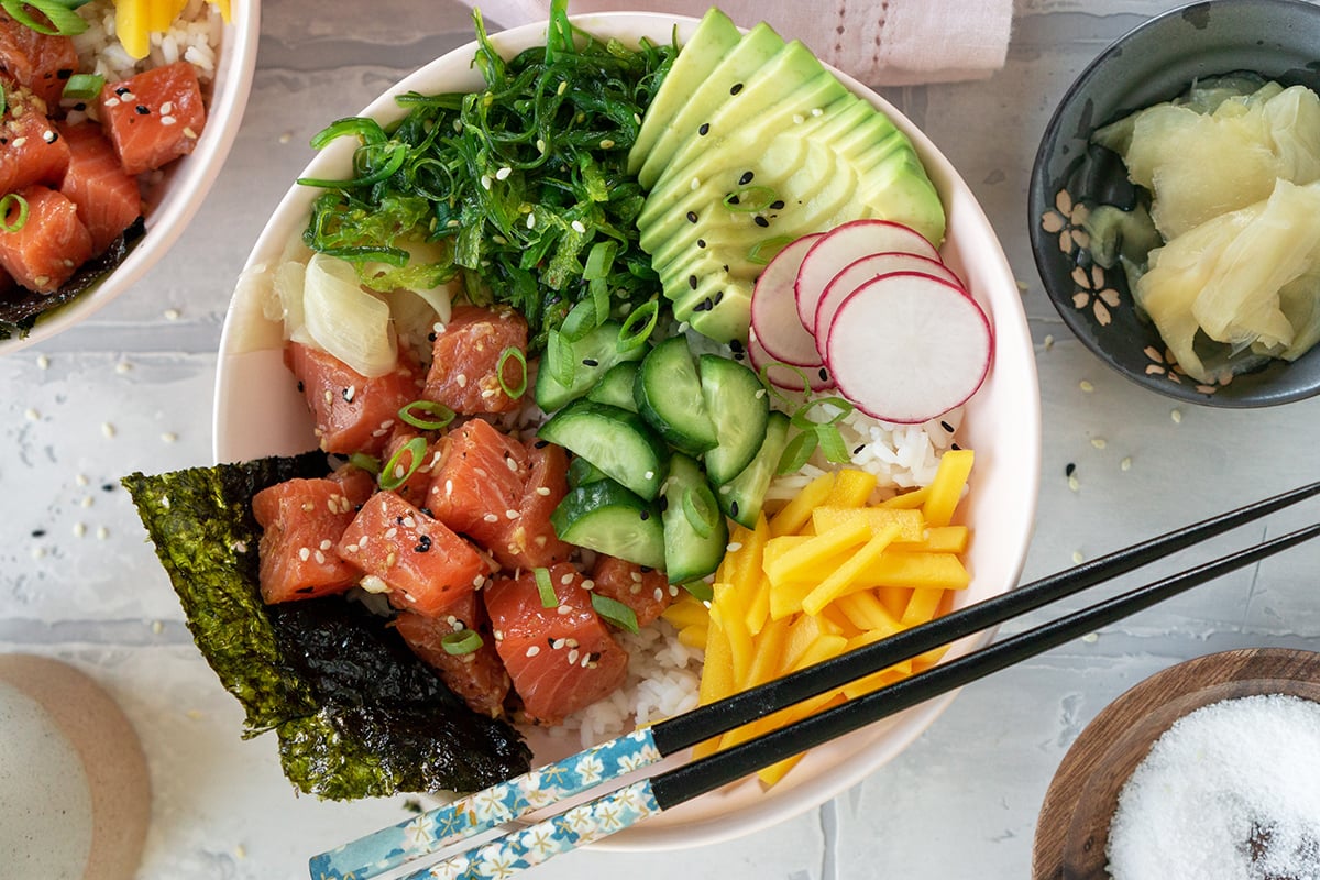 how-to-season-salmon-for-poke-bowl
