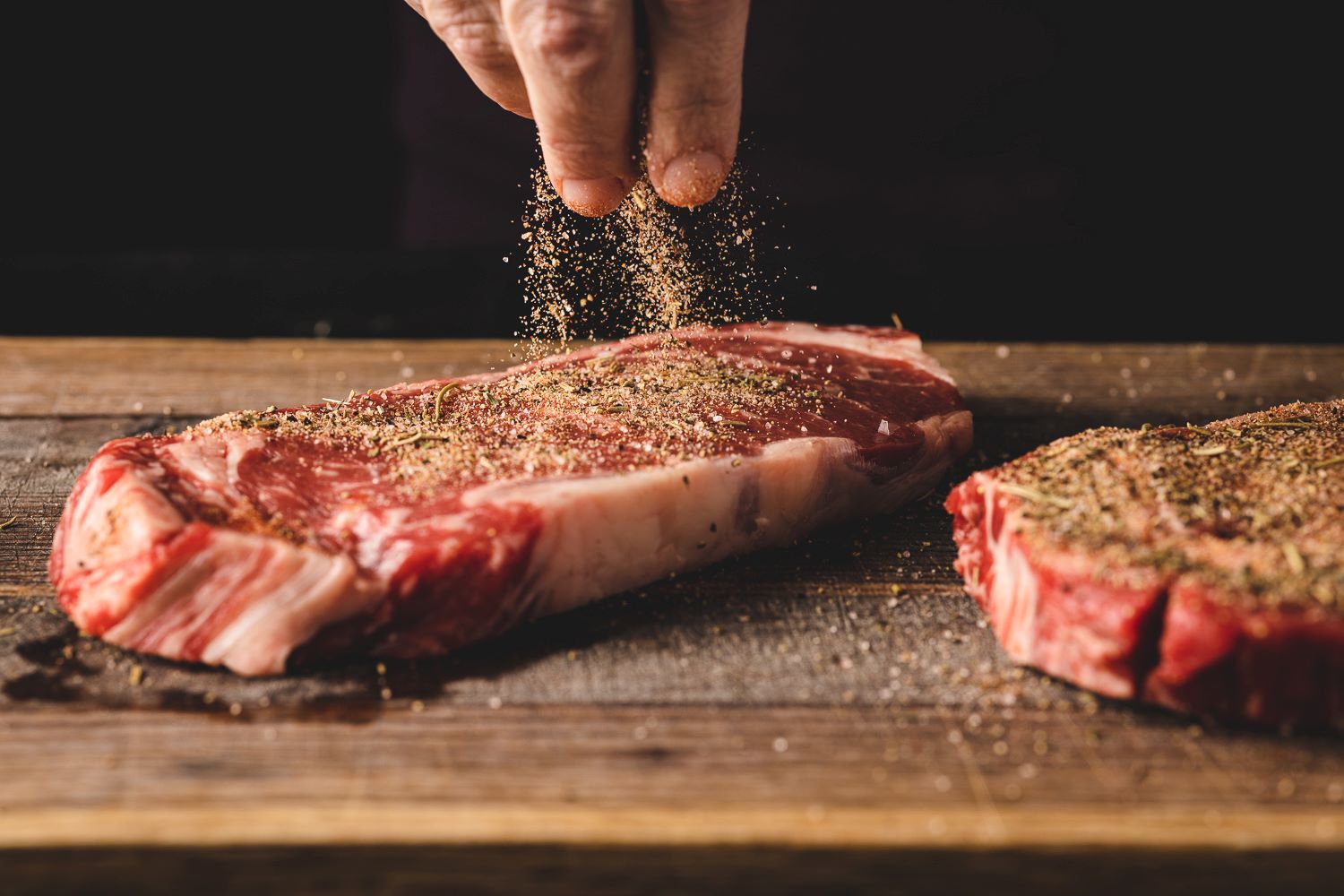 how-to-season-steak