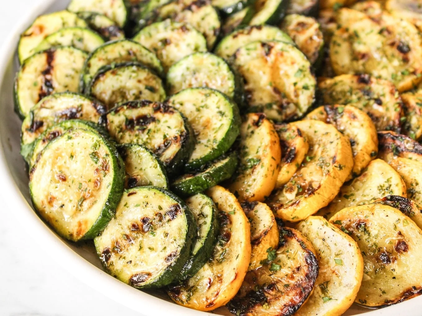 how-to-season-zucchini-and-squash-for-grilling