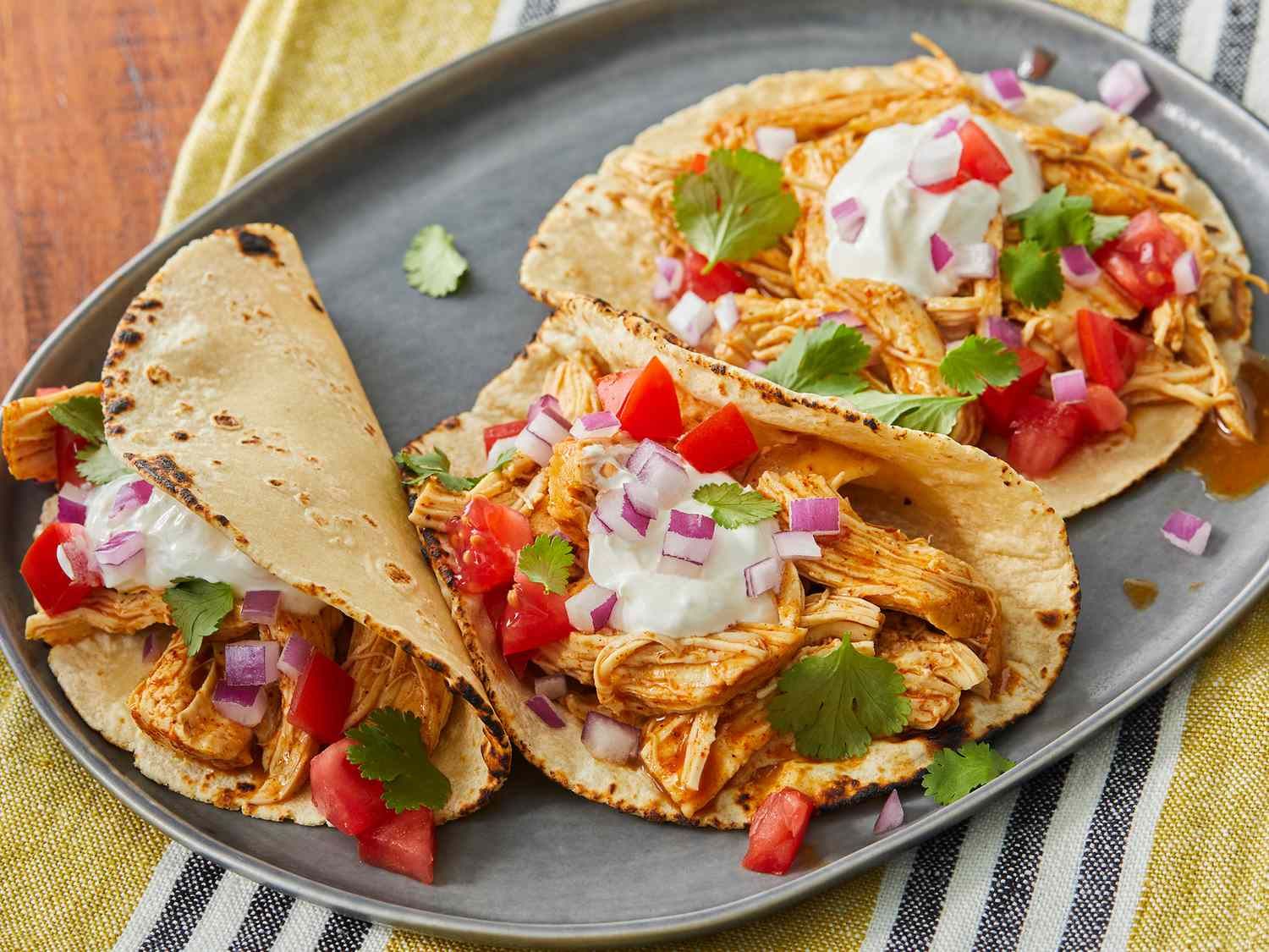 how-to-shred-chicken-breast-for-tacos