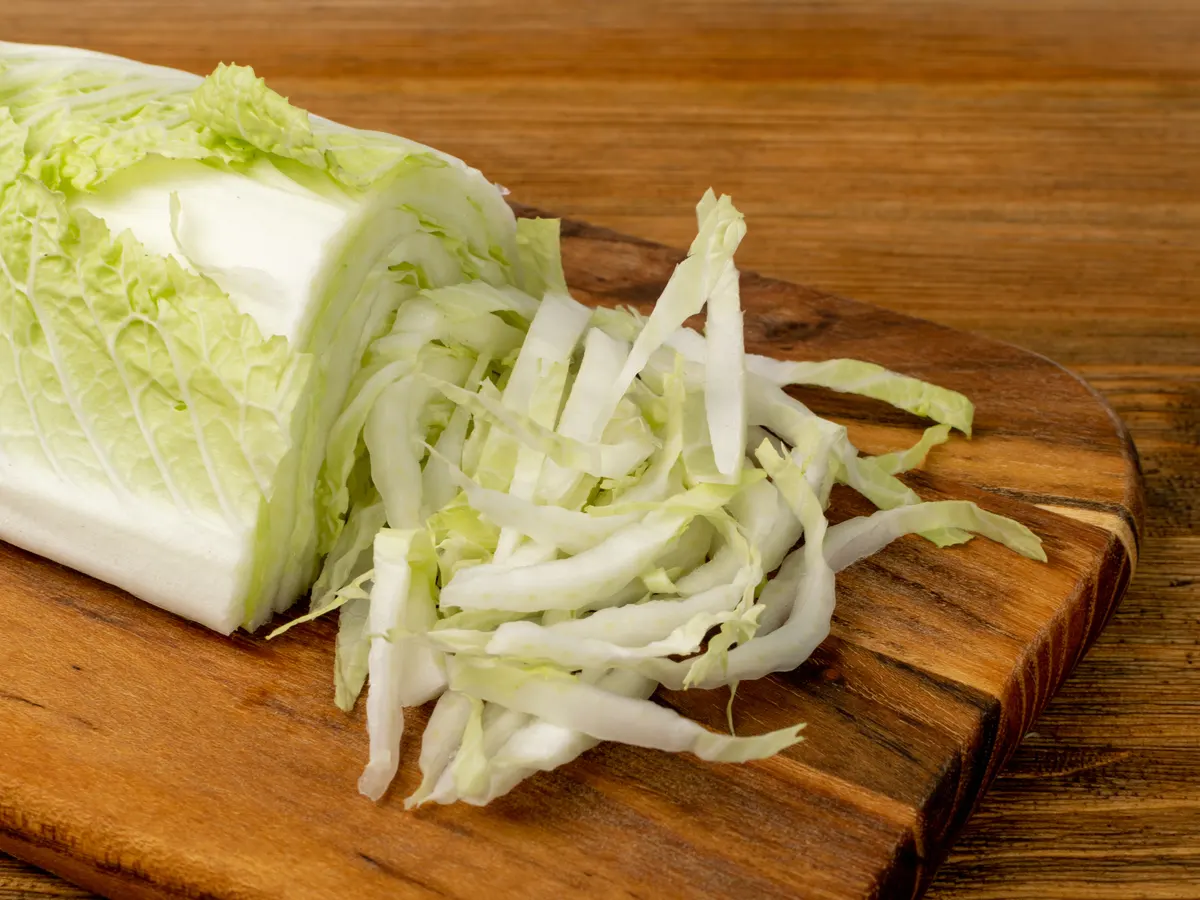 how-to-shred-chinese-cabbage