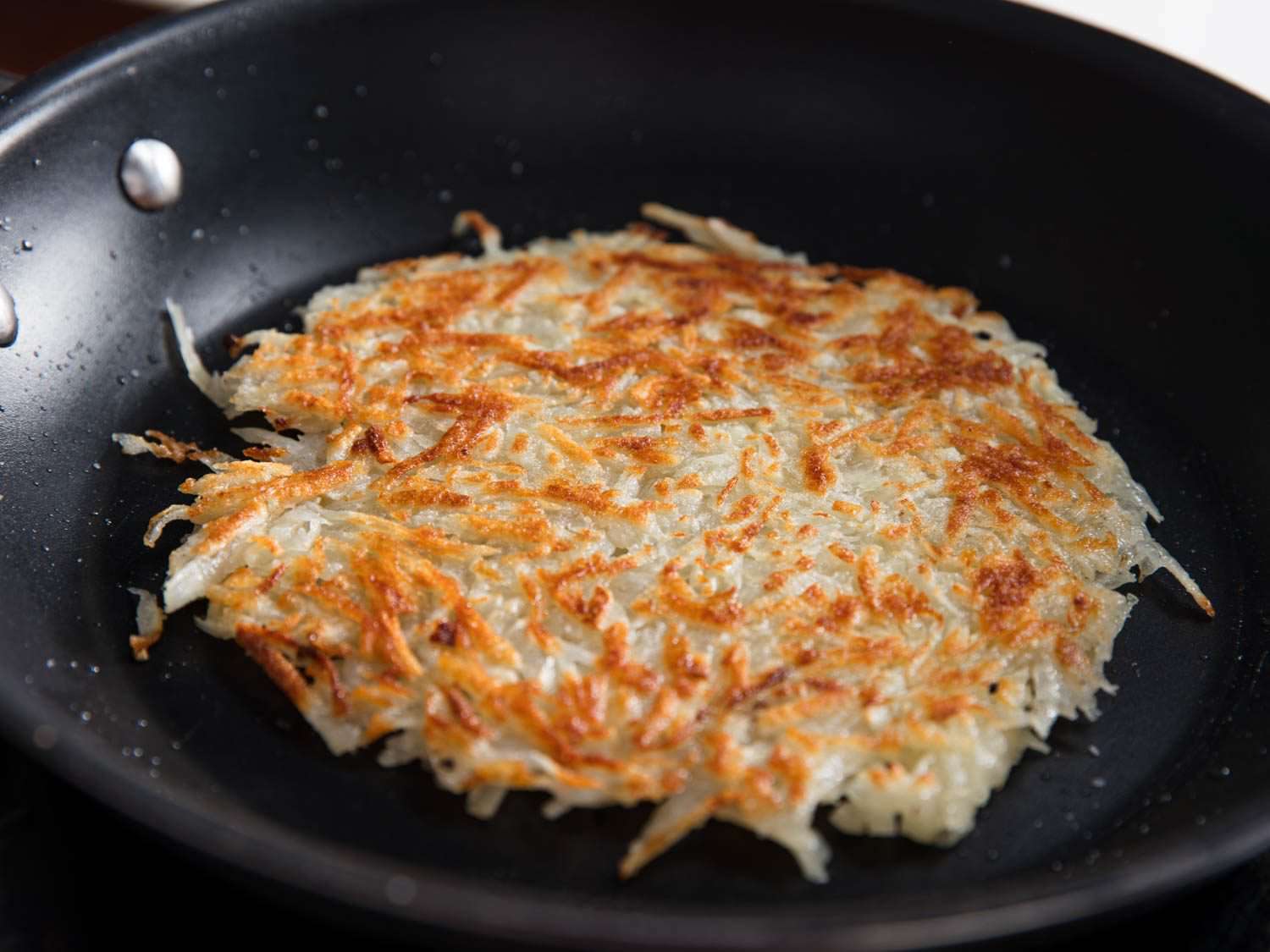 how-to-shred-potatoes-for-hash-brown
