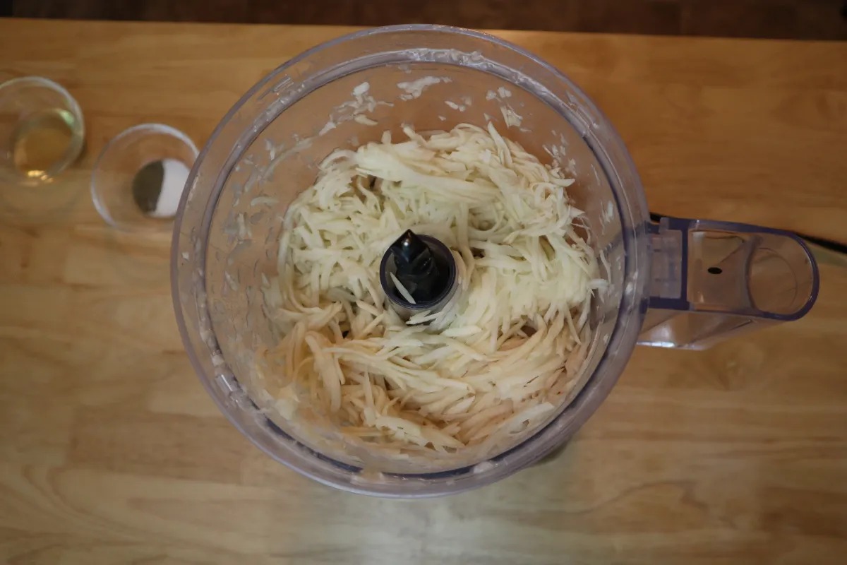 how-to-shred-potatoes-in-ninja-food-processor