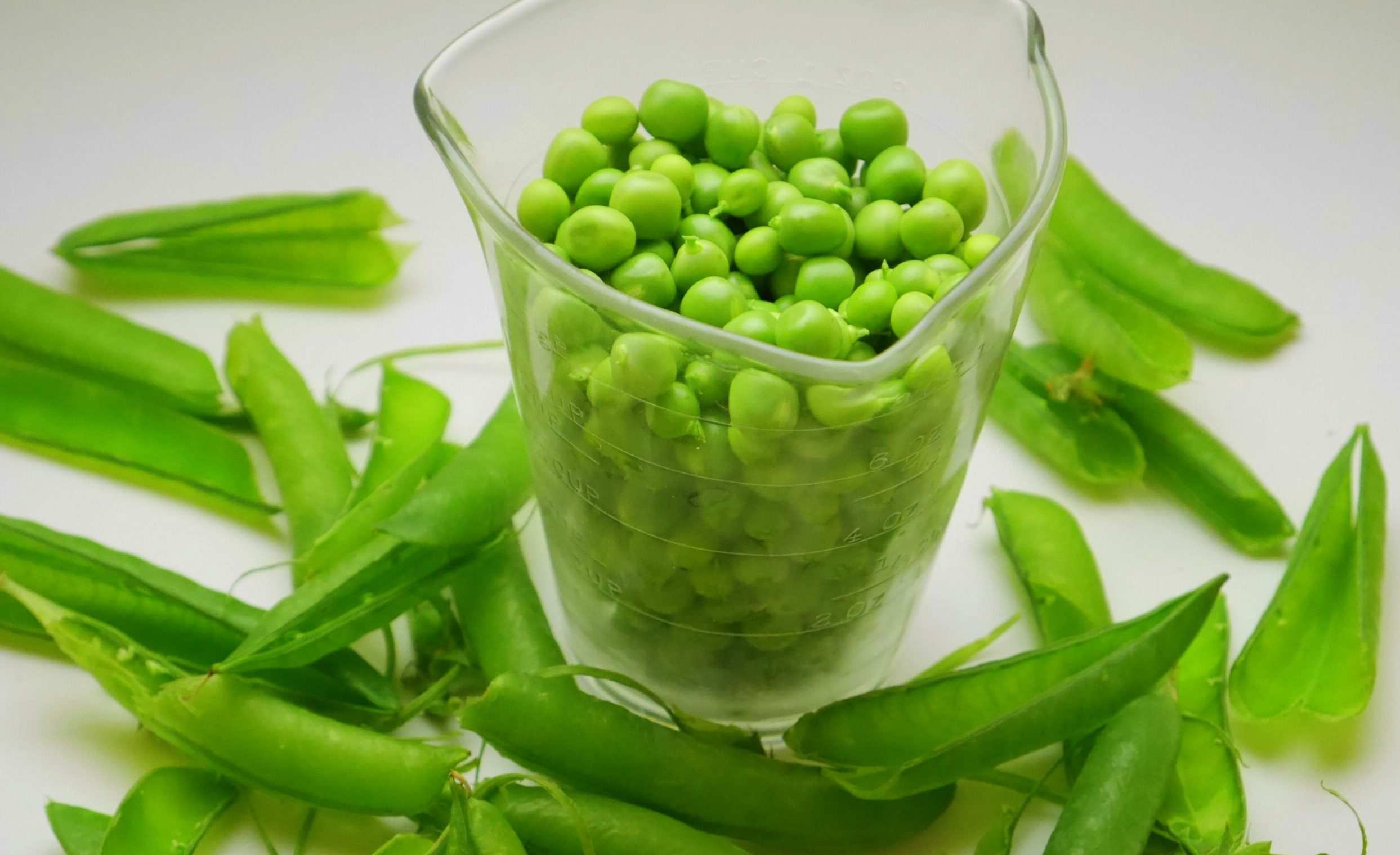 how-to-shuck-fresh-peas