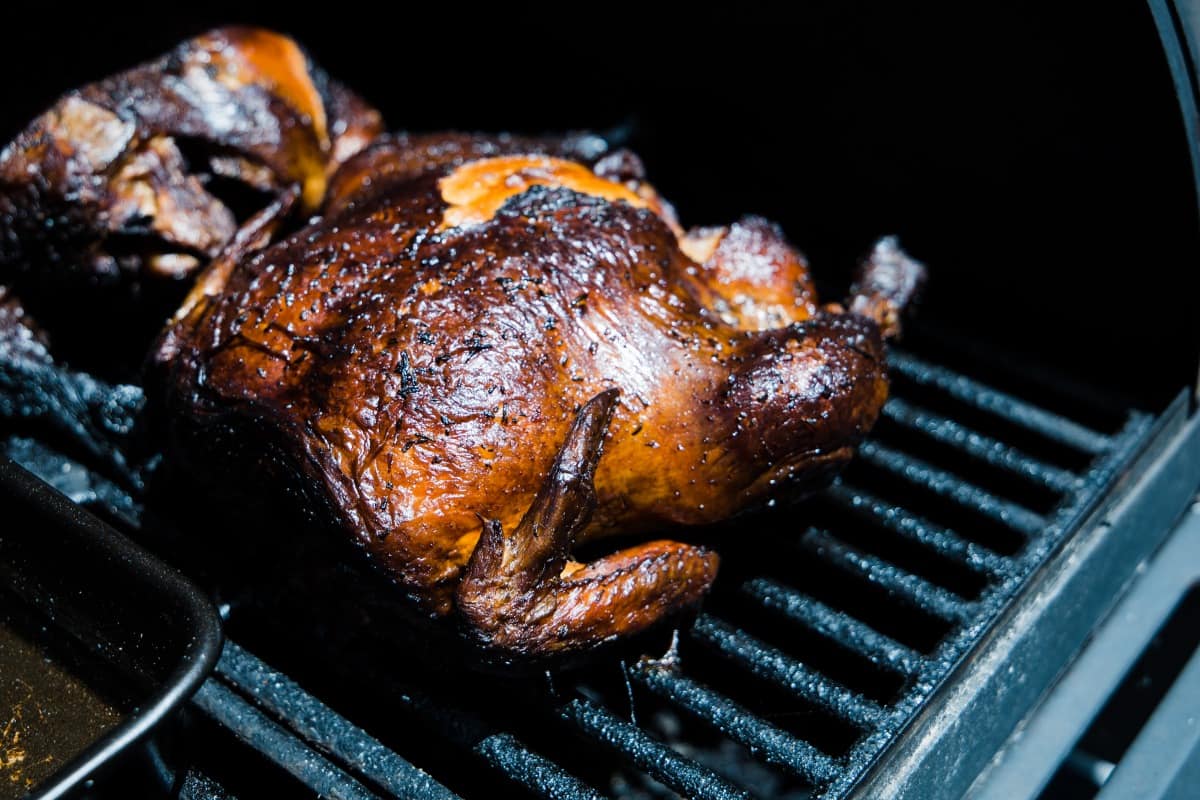 how-to-smoke-a-whole-chicken-in-a-masterbuilt-electric-smoker