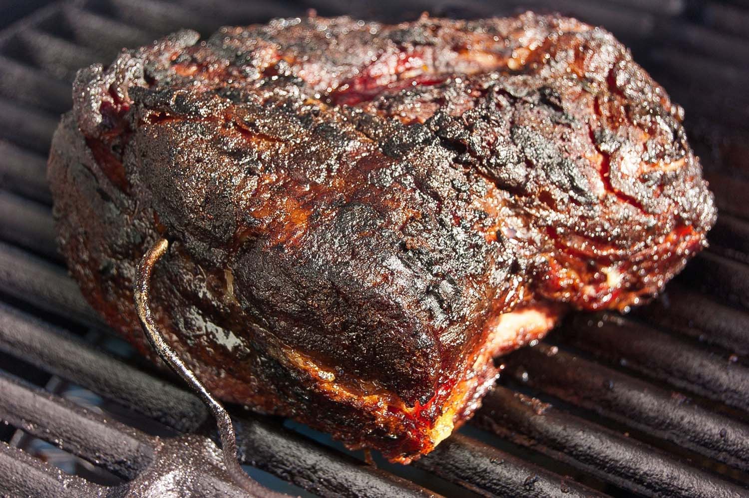 how-to-smoke-brisket-in-a-wood-smoker