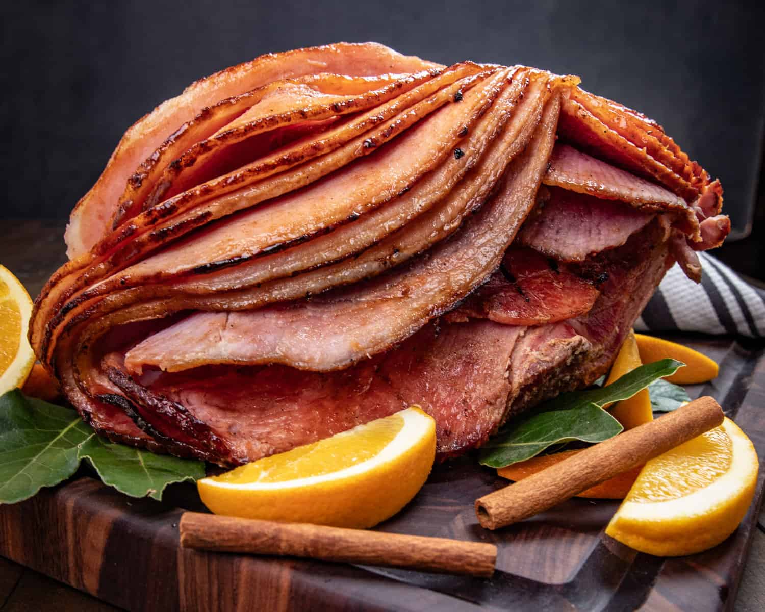 how-to-smoke-cooked-spiral-ham