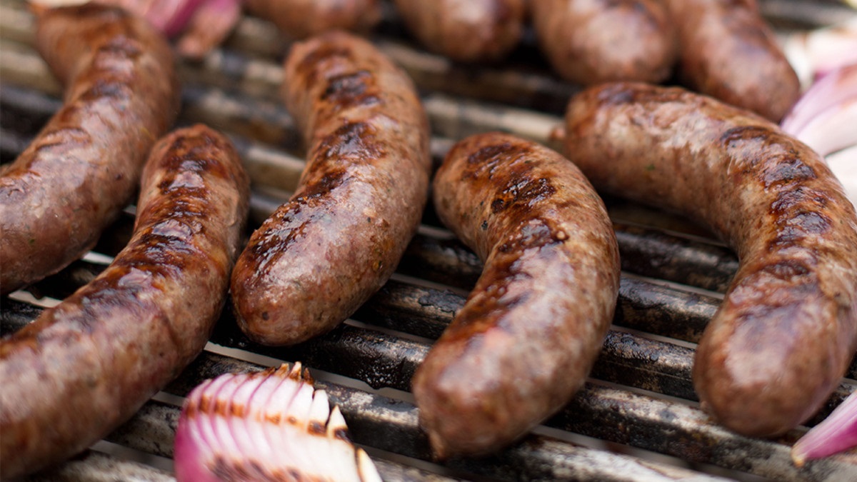 How To Smoke Deer Sausage On A Grill