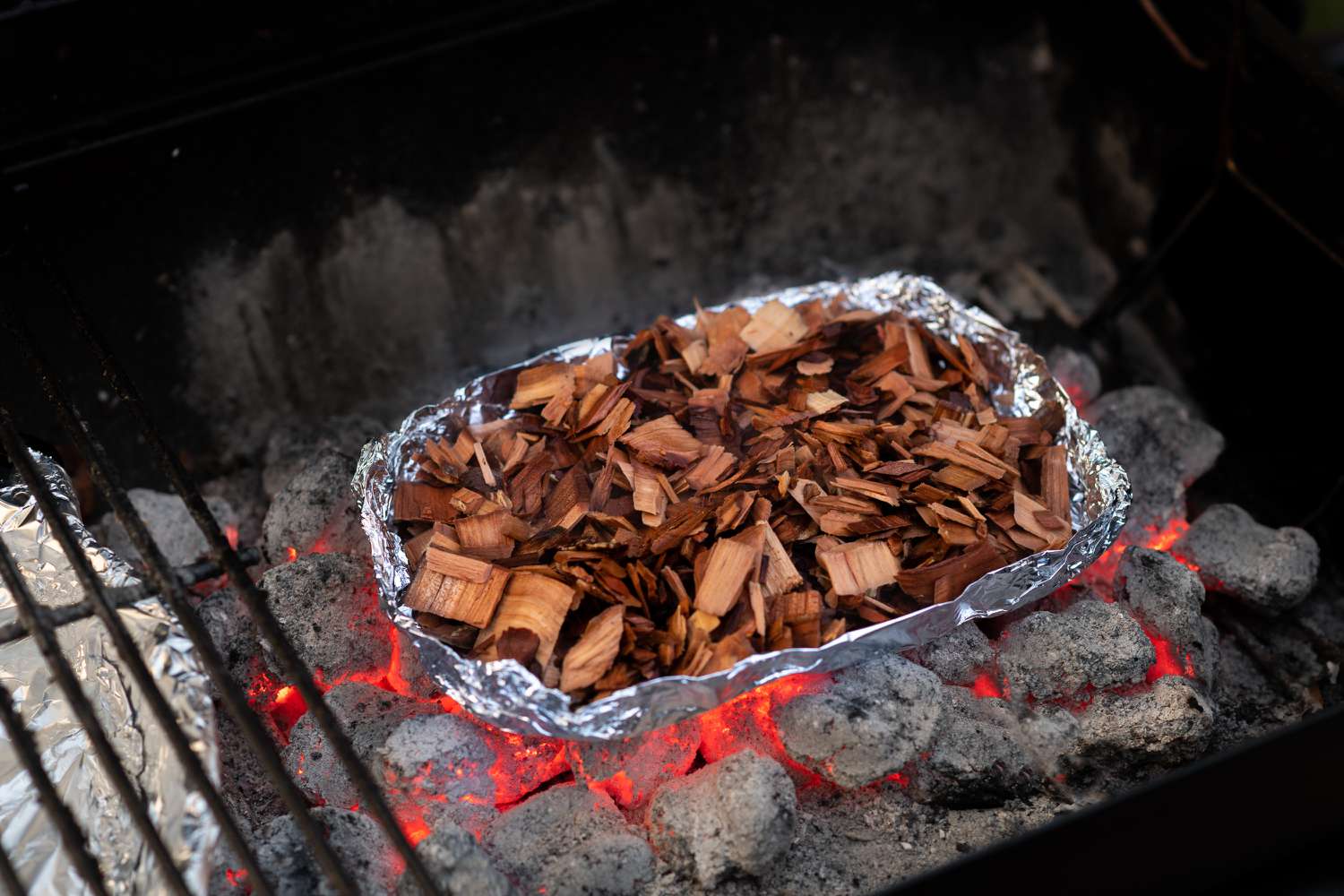 how-to-smoke-fish-with-wood-chips