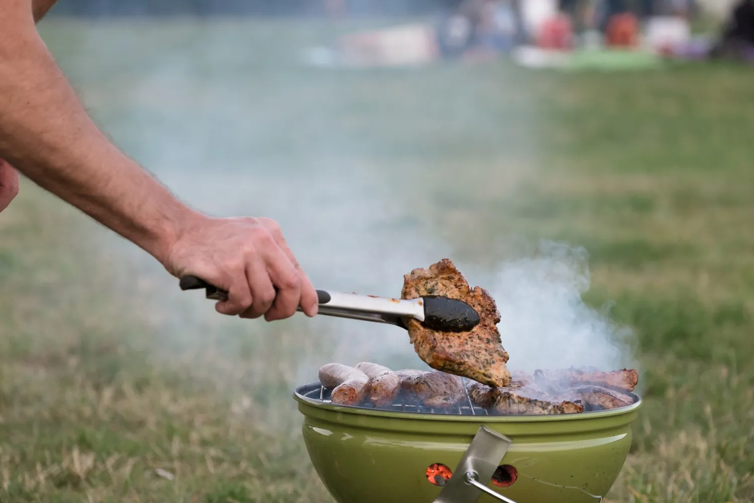 how-to-smoke-food-in-the-wild