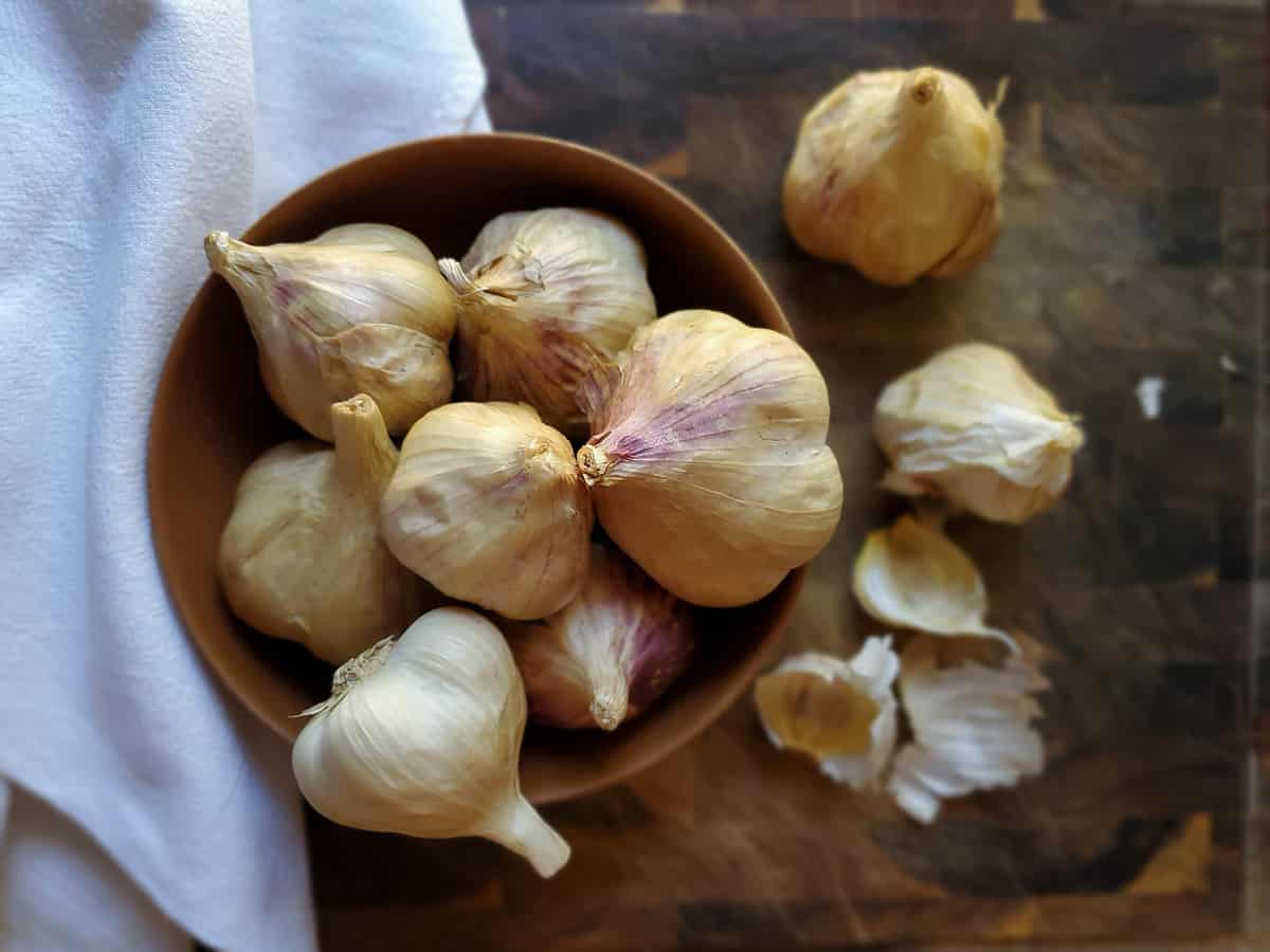 How To Smoke Garlic Cloves