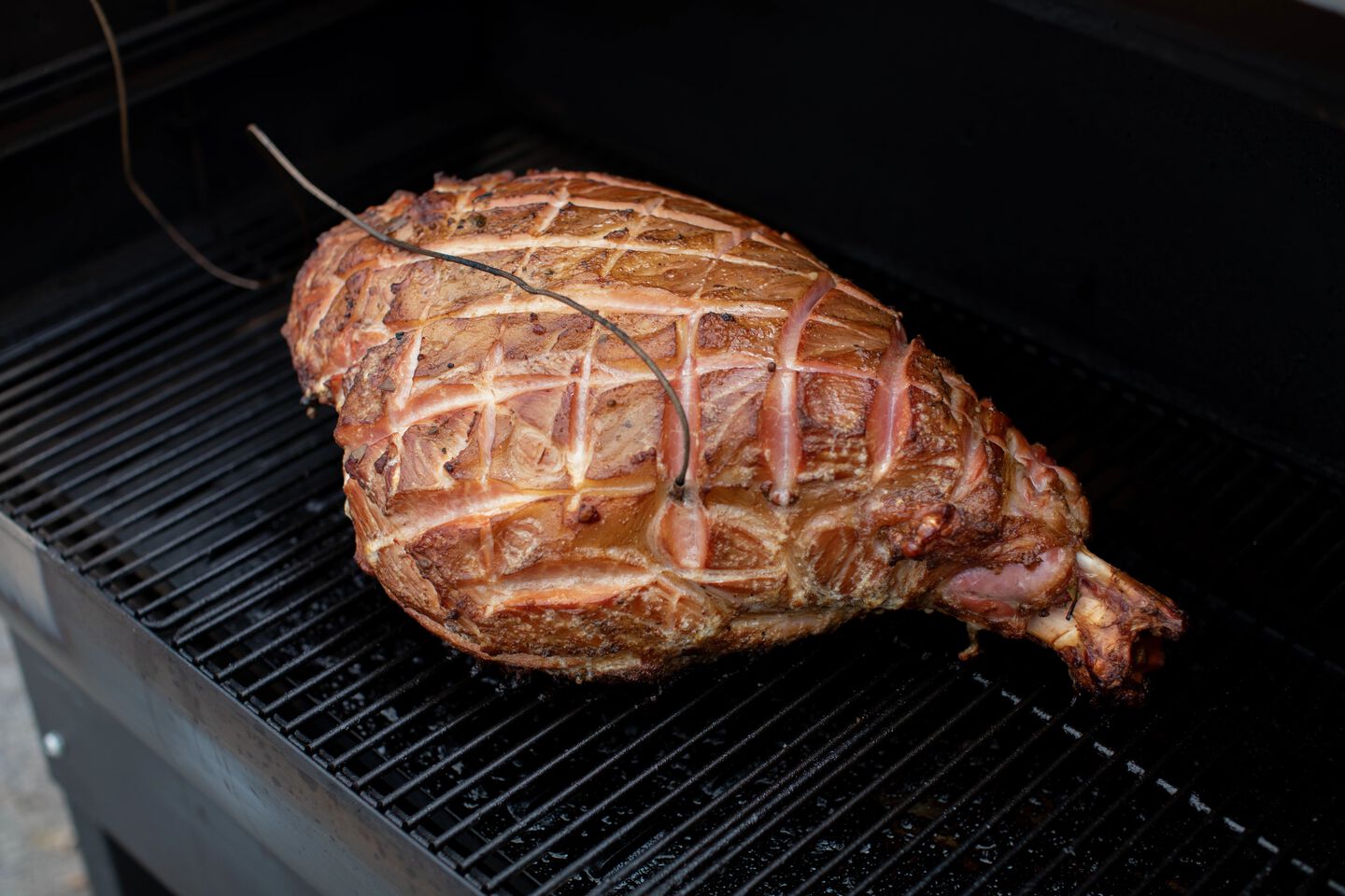 how-to-smoke-ham-in-weber