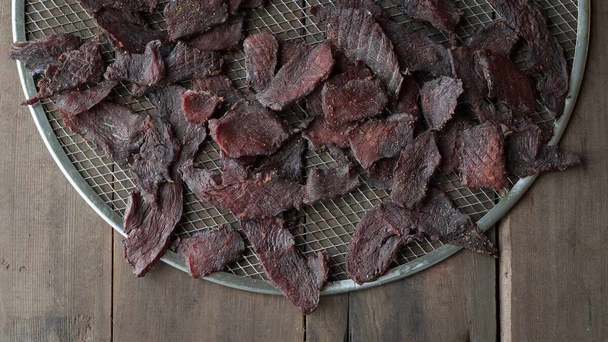 how-to-smoke-jerky-in-a-wood-smoker