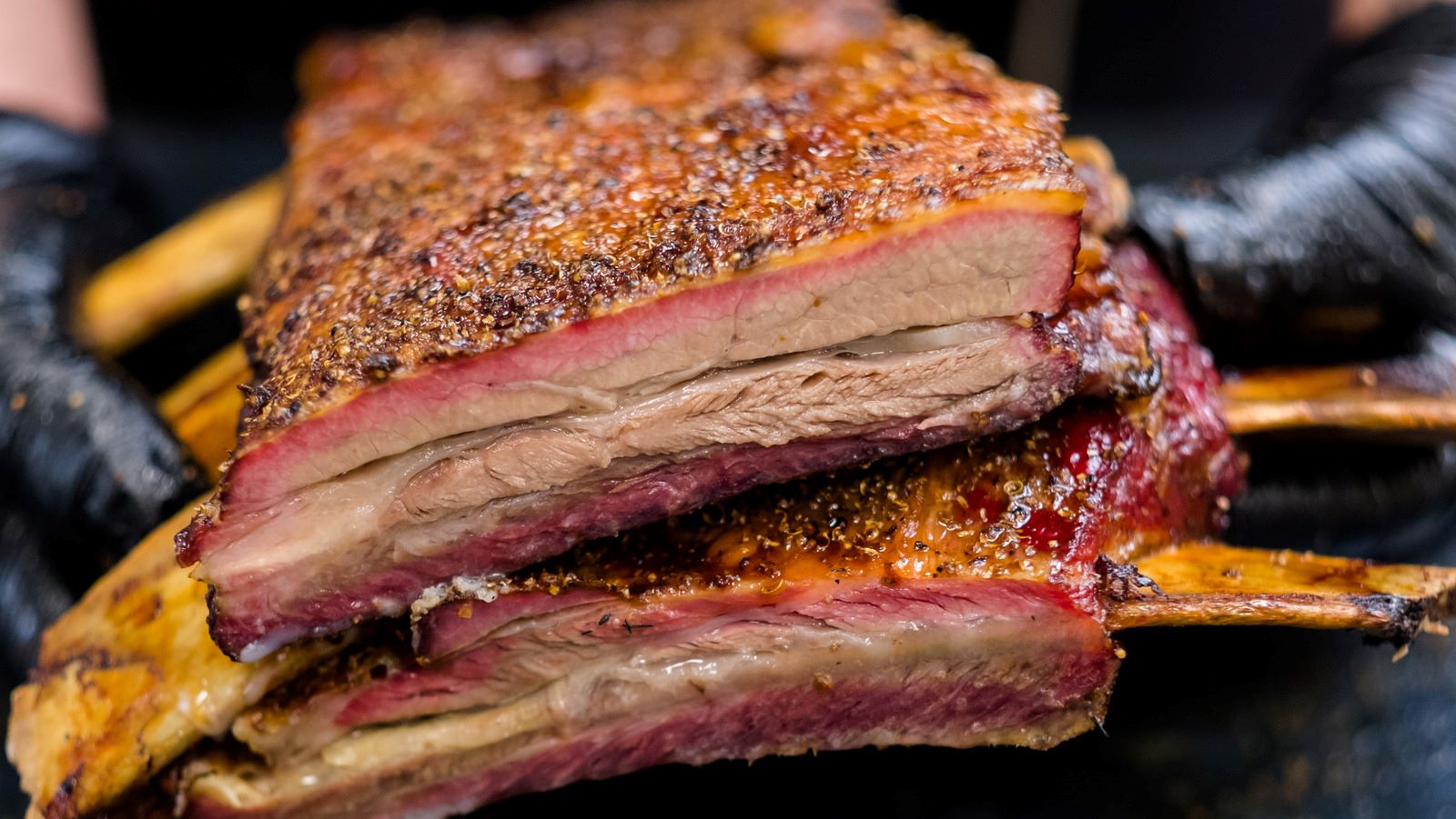 How To Smoke Meat On An Electric Smoker - Recipes.net