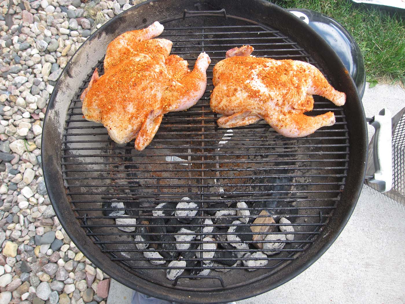 how-to-smoke-on-a-weber-kettle