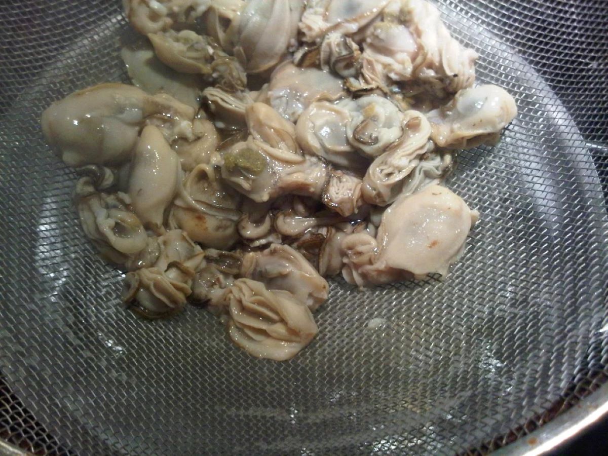how-to-smoke-oysters-out-of-the-shell-with-boiling